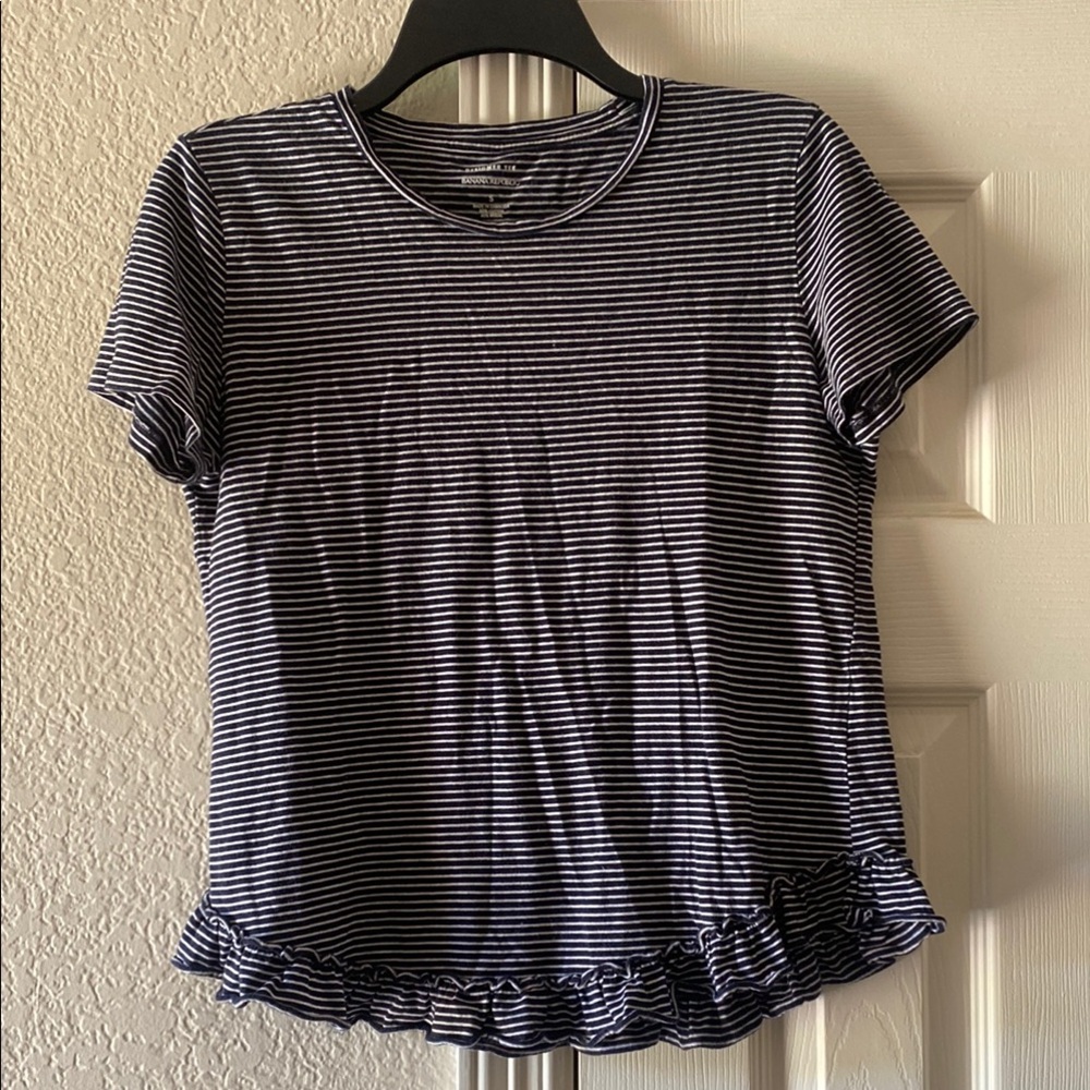 Banana Republic Blue and White Ruffled Short Sleeve T-Shirt